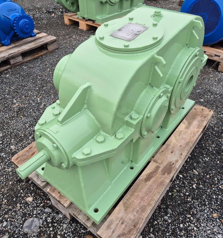 PWH13AKS004